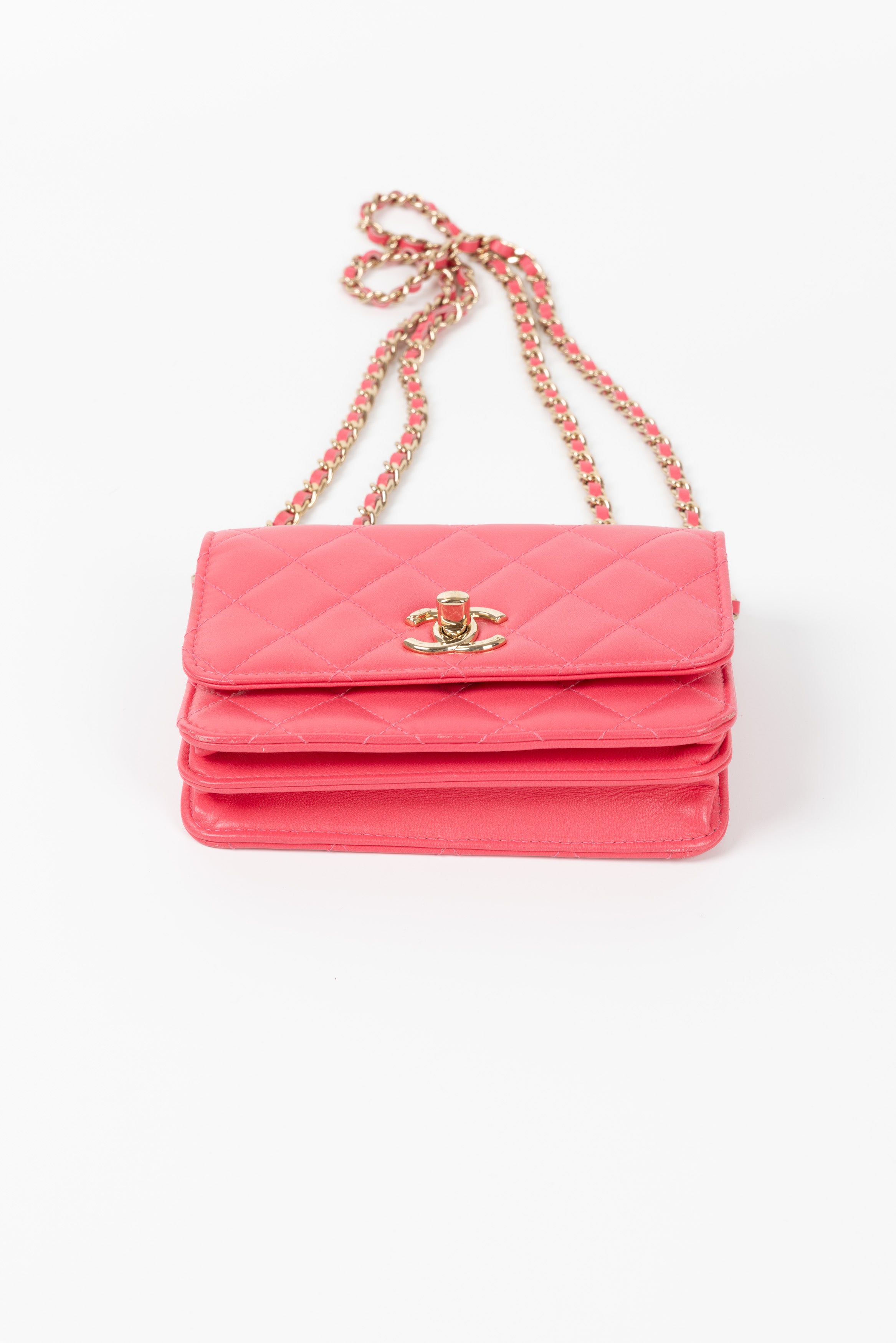 CHANEL MINI WOC FUCSIA