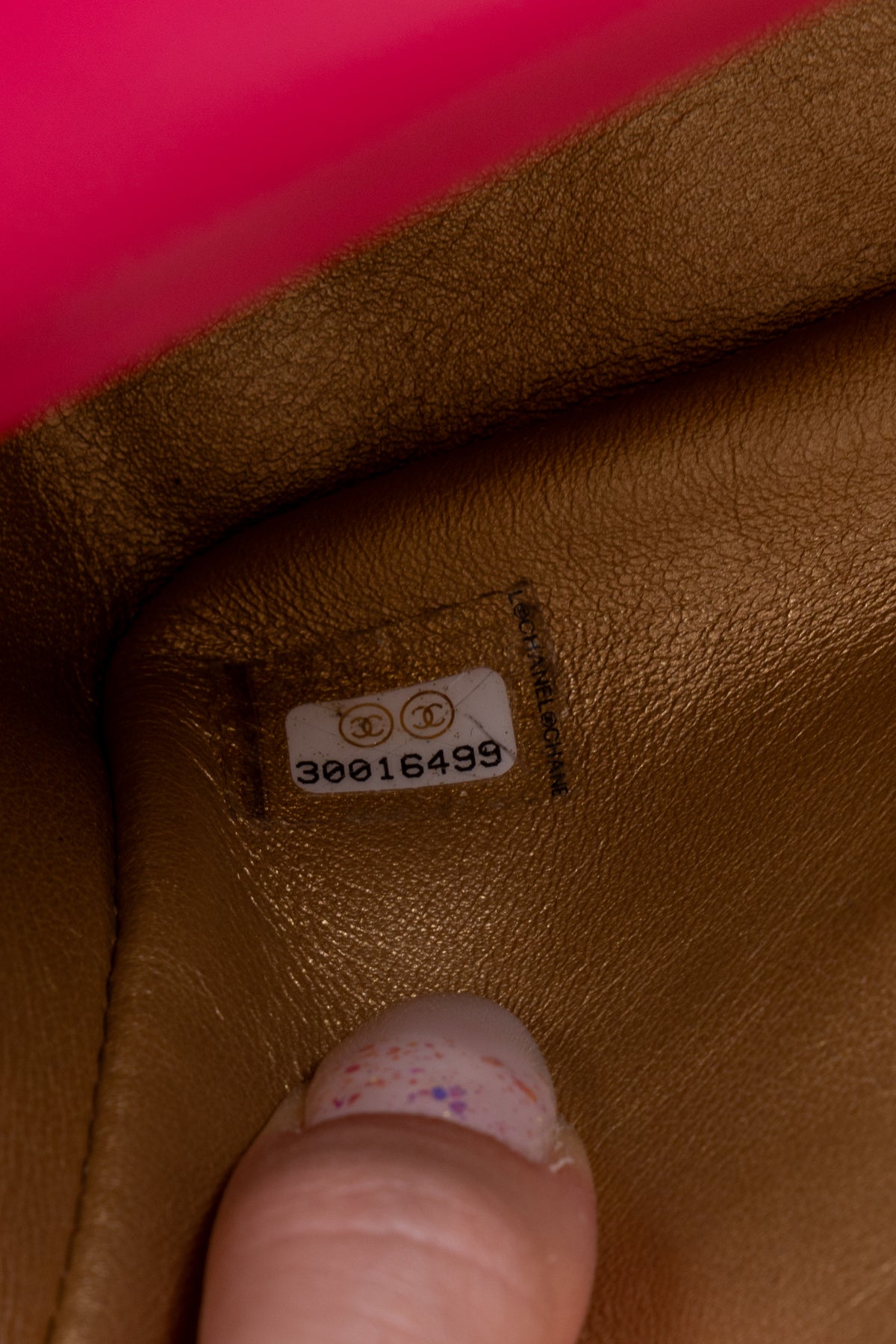CHANEL MINI SQUARE SFERA MAGENTA