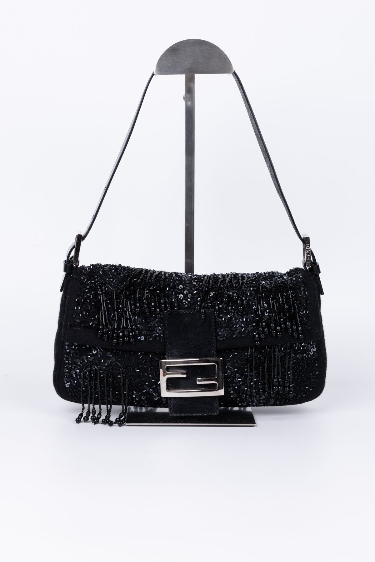 FENDI BAGUETTE IN LANA CON PERLINE