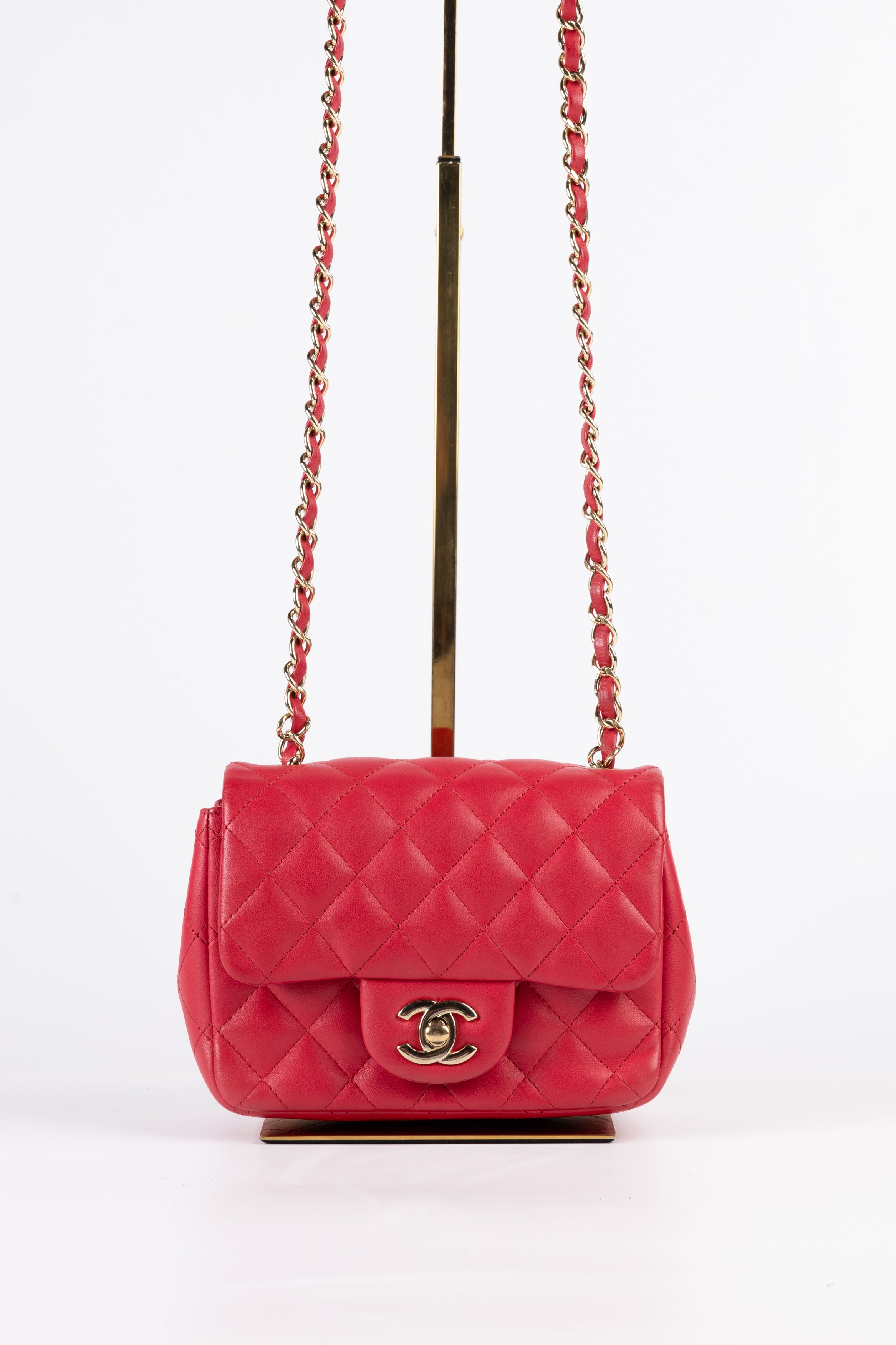 Chanel Mini square Fucsia