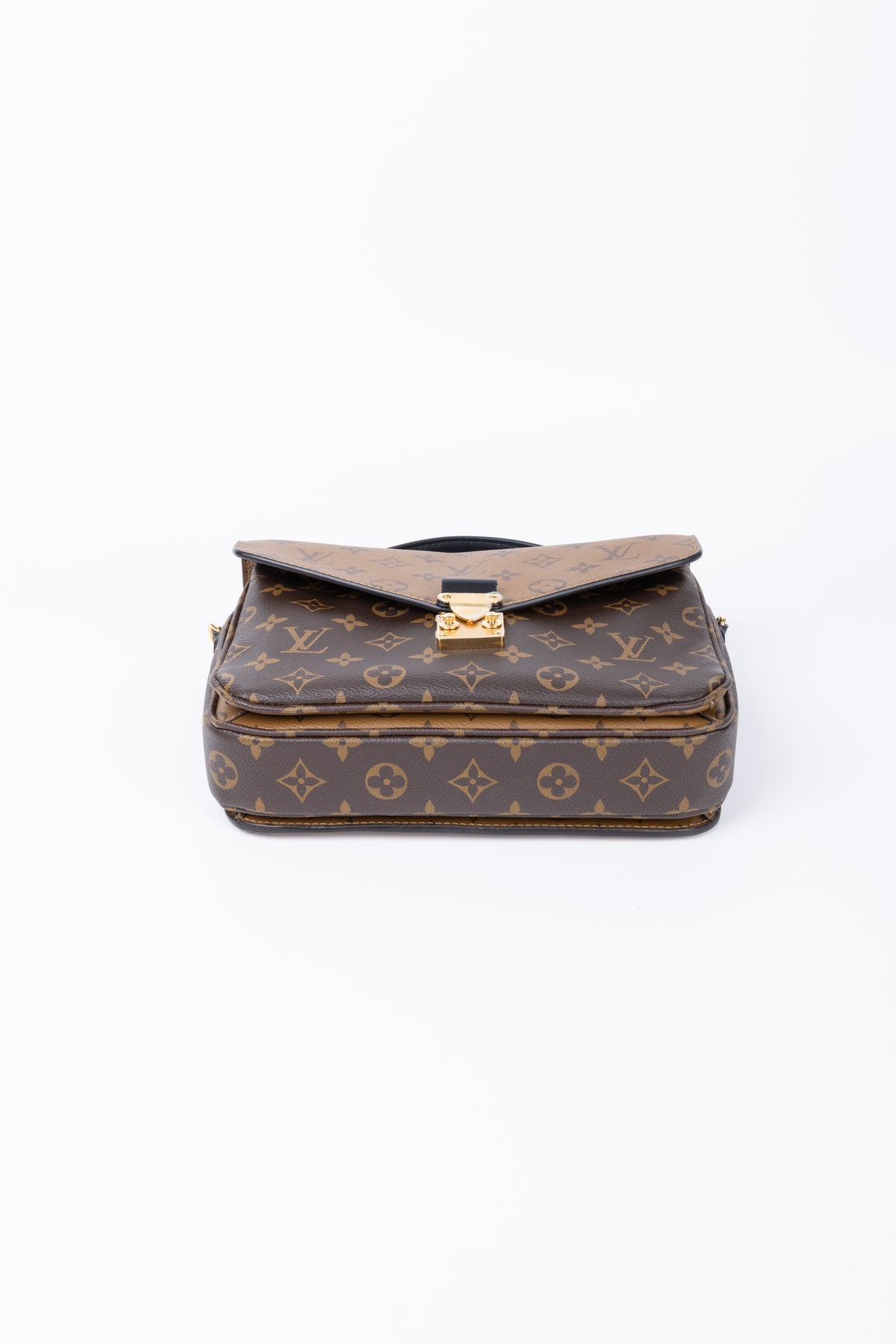 LOUIS VUITTON MÈTIS REVERSE 18