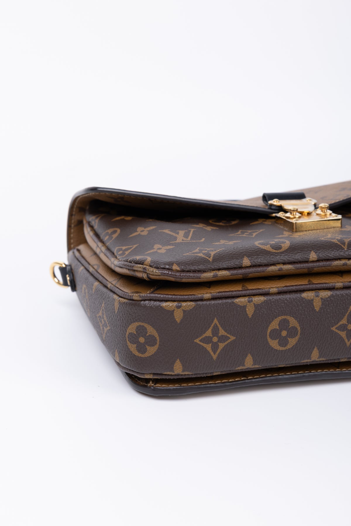 LOUIS VUITTON MÈTIS REVERSE 18