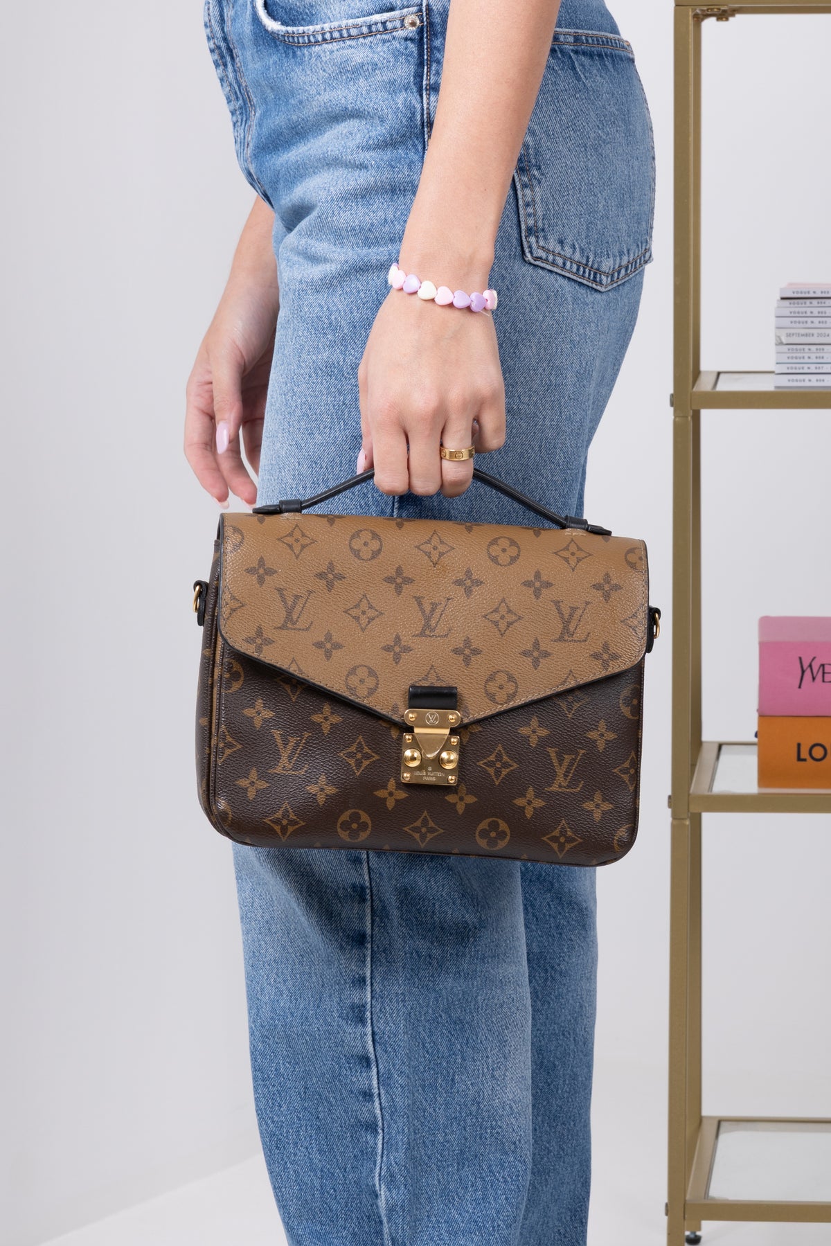 LOUIS VUITTON MÈTIS REVERSE 19