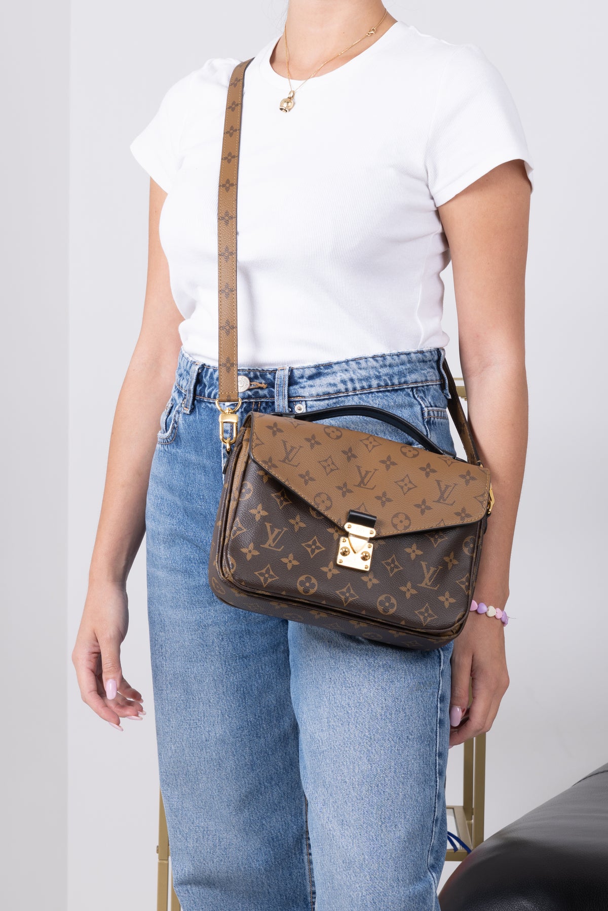 LOUIS VUITTON MÈTIS REVERSE 18