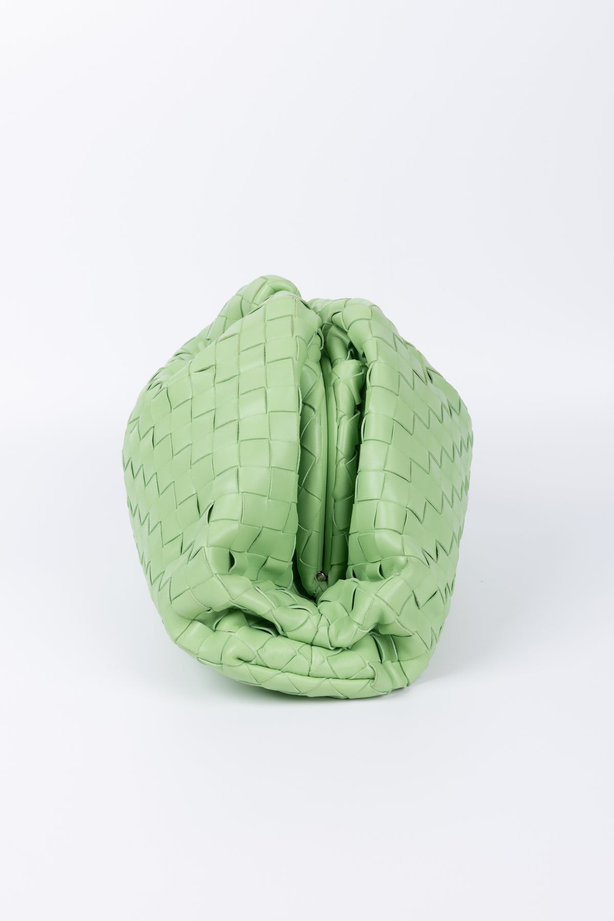 BOTTEGA VENETA POUCH INTRECCIATA