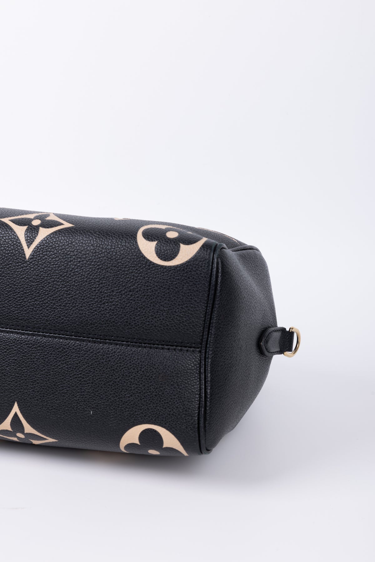 LOUIS VUITTON BANDOULIERE EMPREINTE BICOLOR