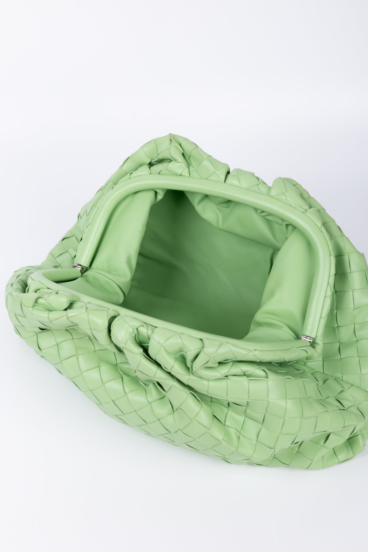 BOTTEGA VENETA POUCH INTRECCIATA
