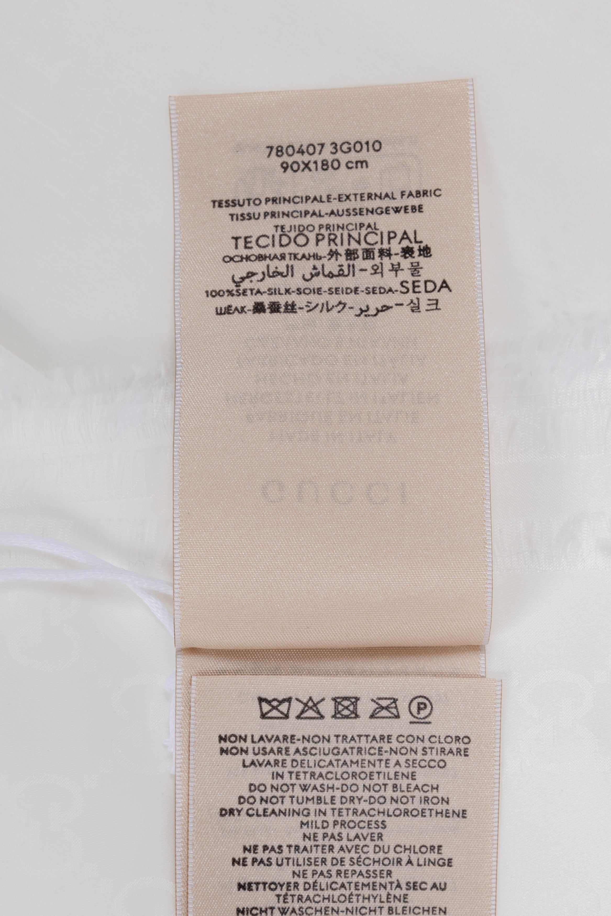 Gucci GG Bianca Seta Opaca 06